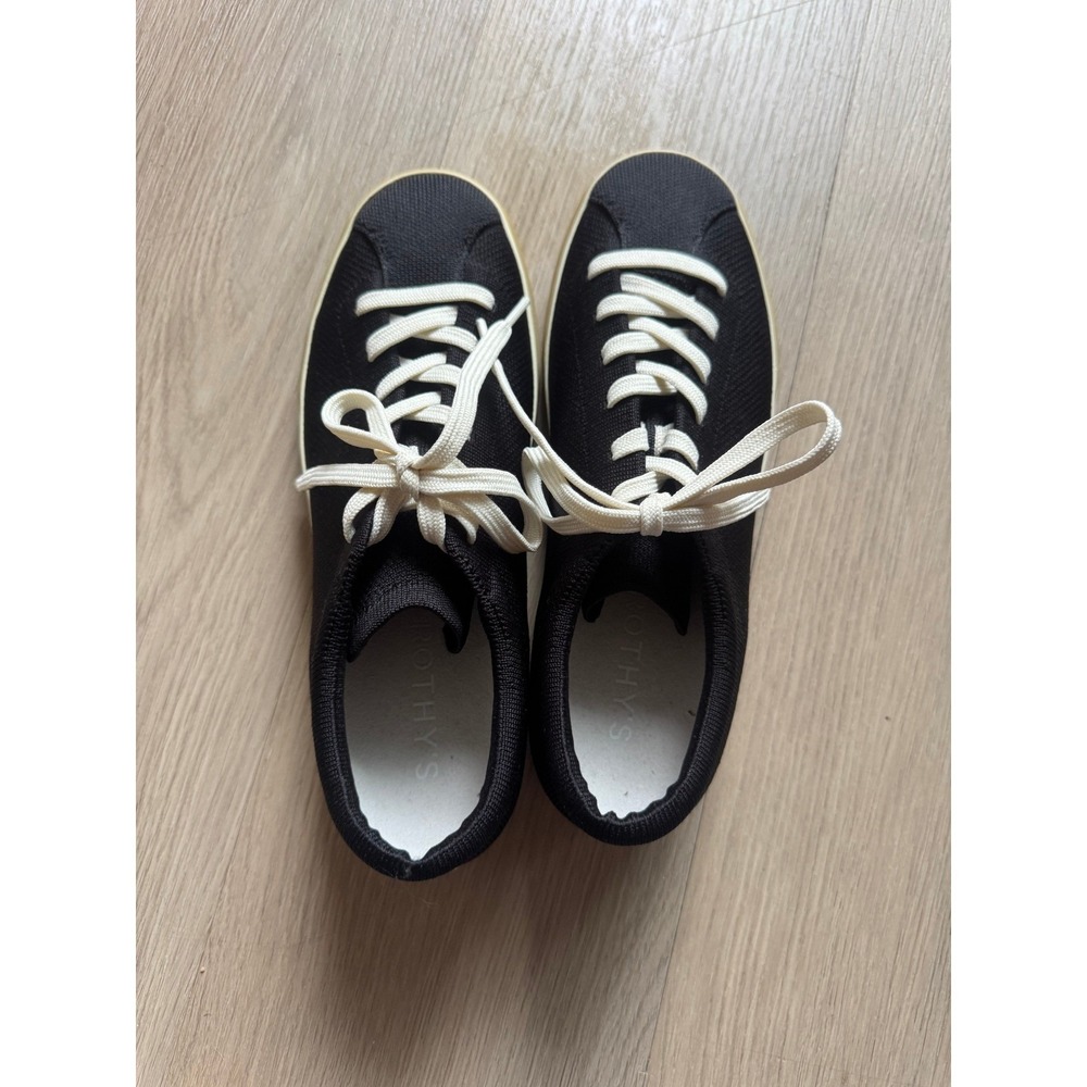 Women's Black Laceup‎ - Picture 7 of 8